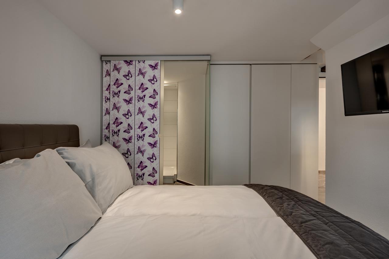 Smartroom The Residence La Cittadella Baden Eksteriør billede