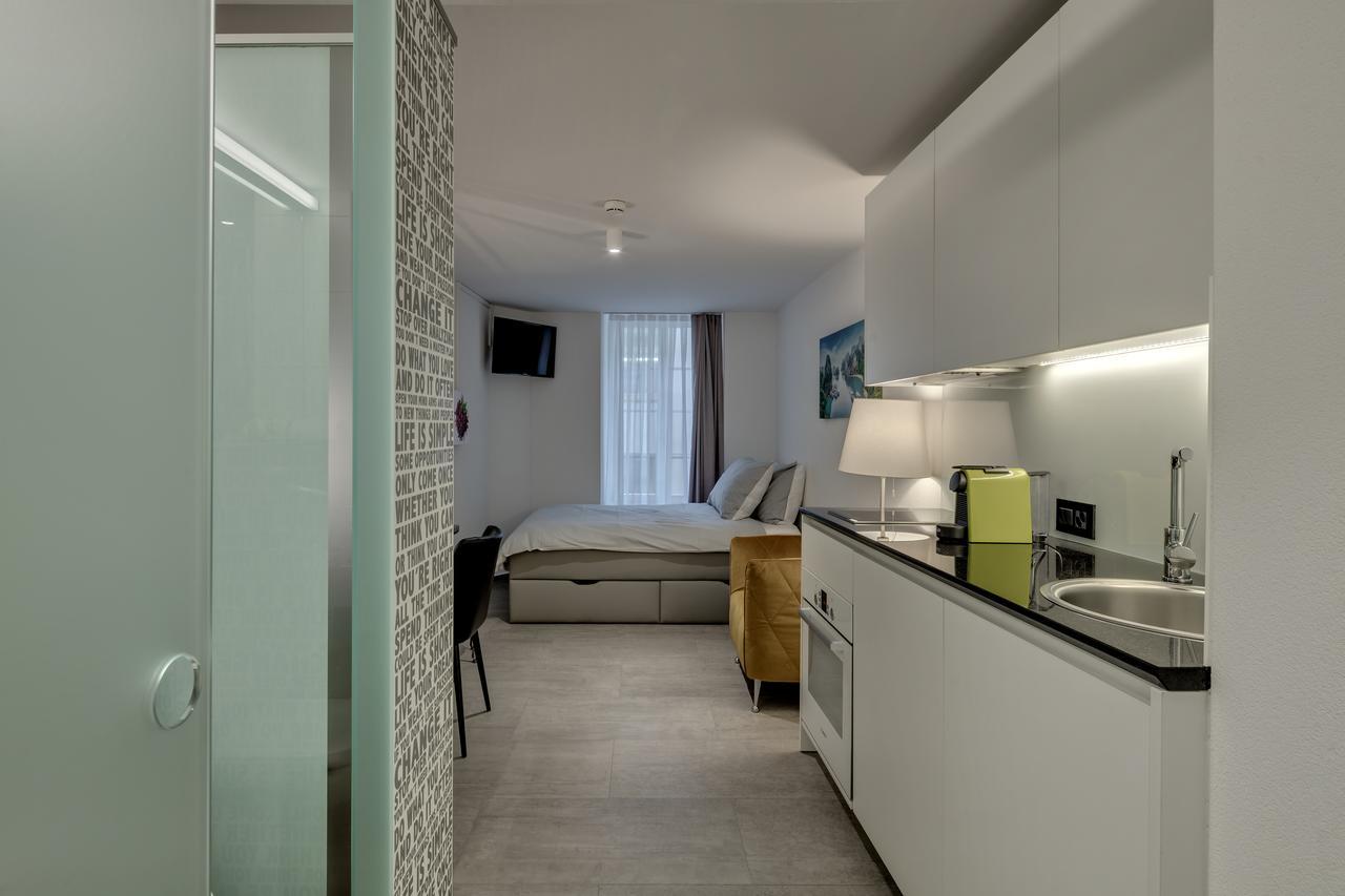 Smartroom The Residence La Cittadella Baden Eksteriør billede